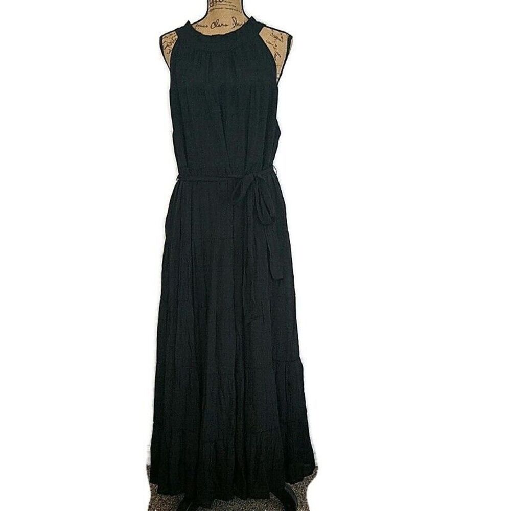 NWT Torrid Womens sz 2X Lindsay Maxi Dress Black Sleeveless High Neck Belted
